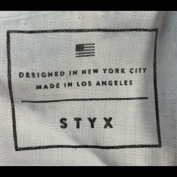 AYR The Styx Wolfpack Button-Fly Straight Leg High Rise Distressed Crop Jeans - Picture 8 of 12